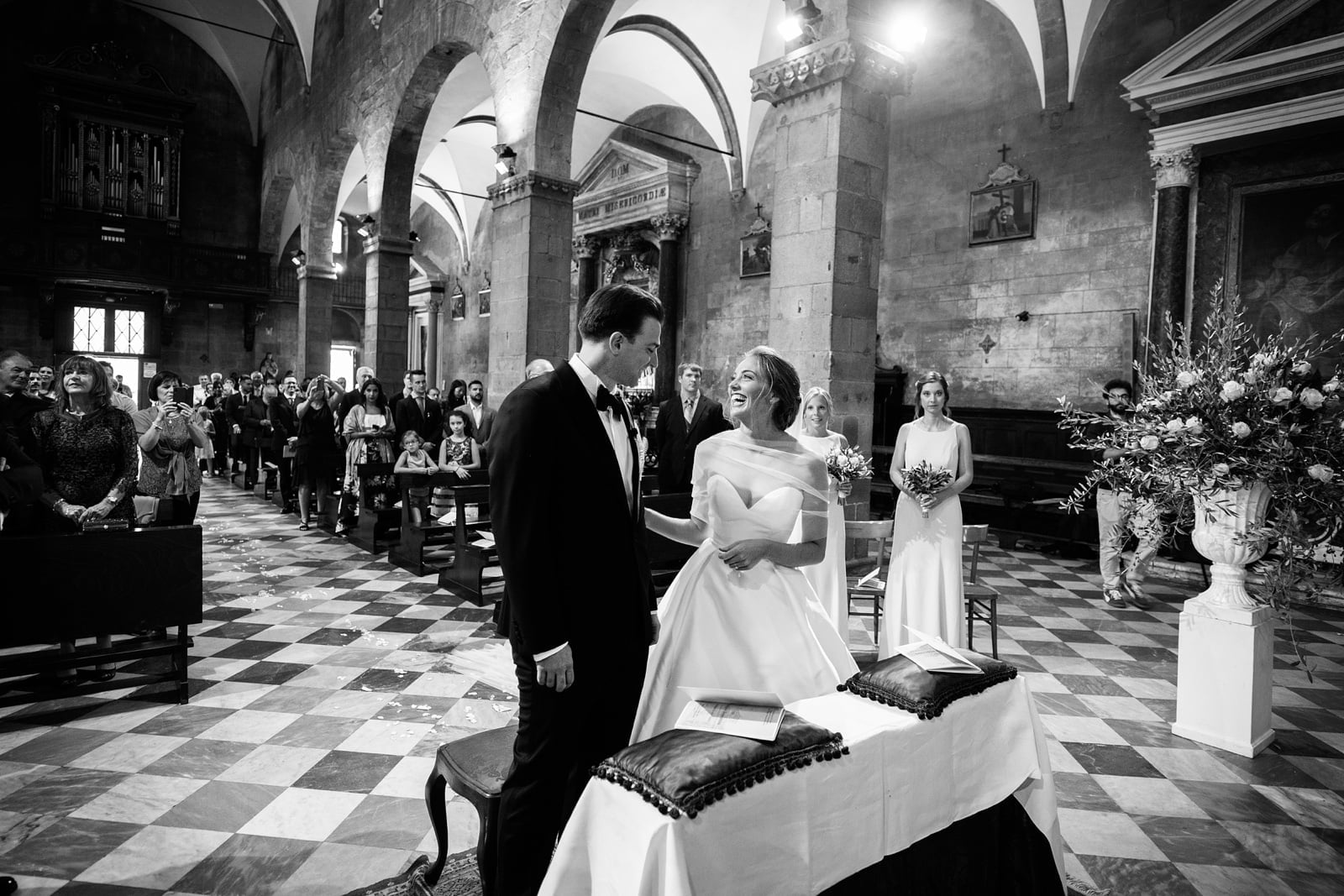 Wedding in Lucca in Villa Oliva 28 fotografo matrimonio lucca villa oliva 28