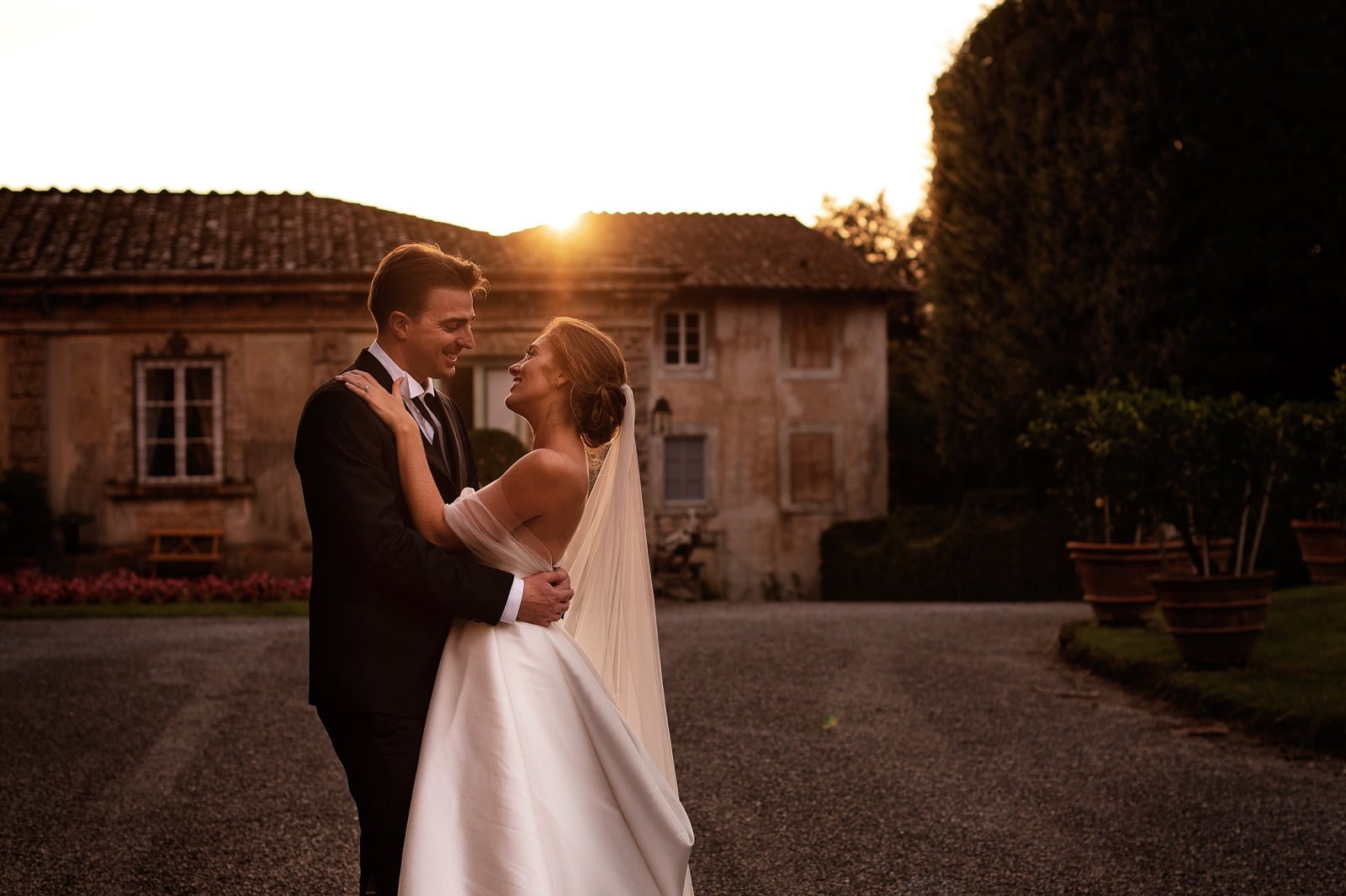 Wedding in Lucca in Villa Oliva 39 fotografo matrimonio lucca villa oliva 39