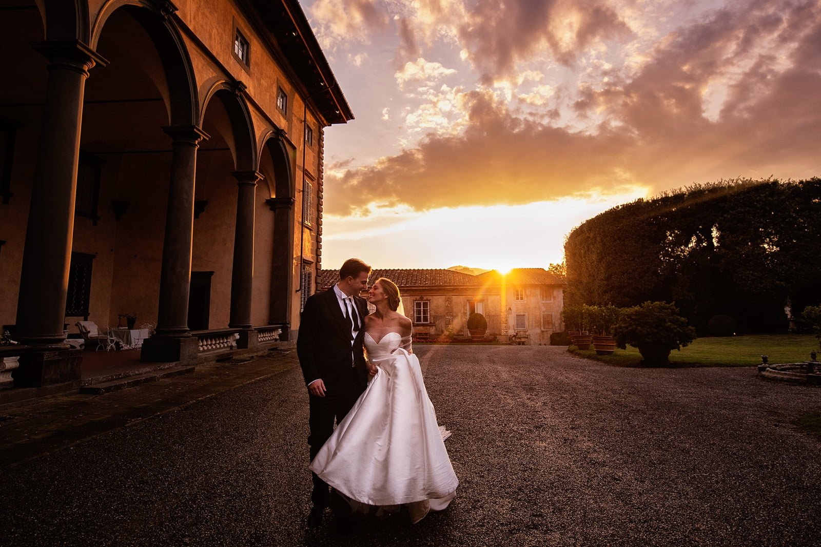 Wedding in Lucca in Villa Oliva 51 fotografo matrimonio lucca villa oliva 51