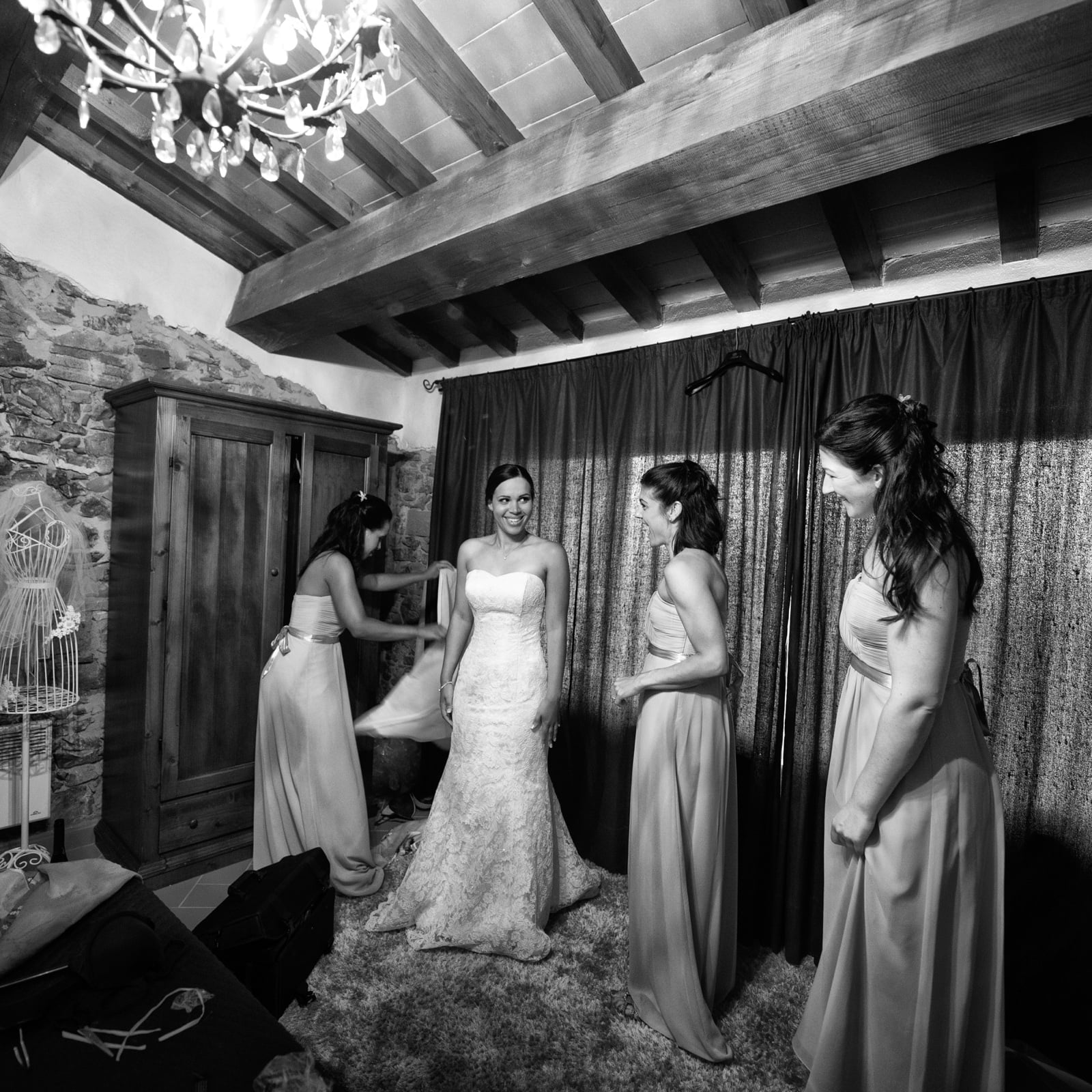 Destination Wedding in Tuscany - Villa il Gran Duca 28 fotografo matrimonio carmignano villa granduca 27