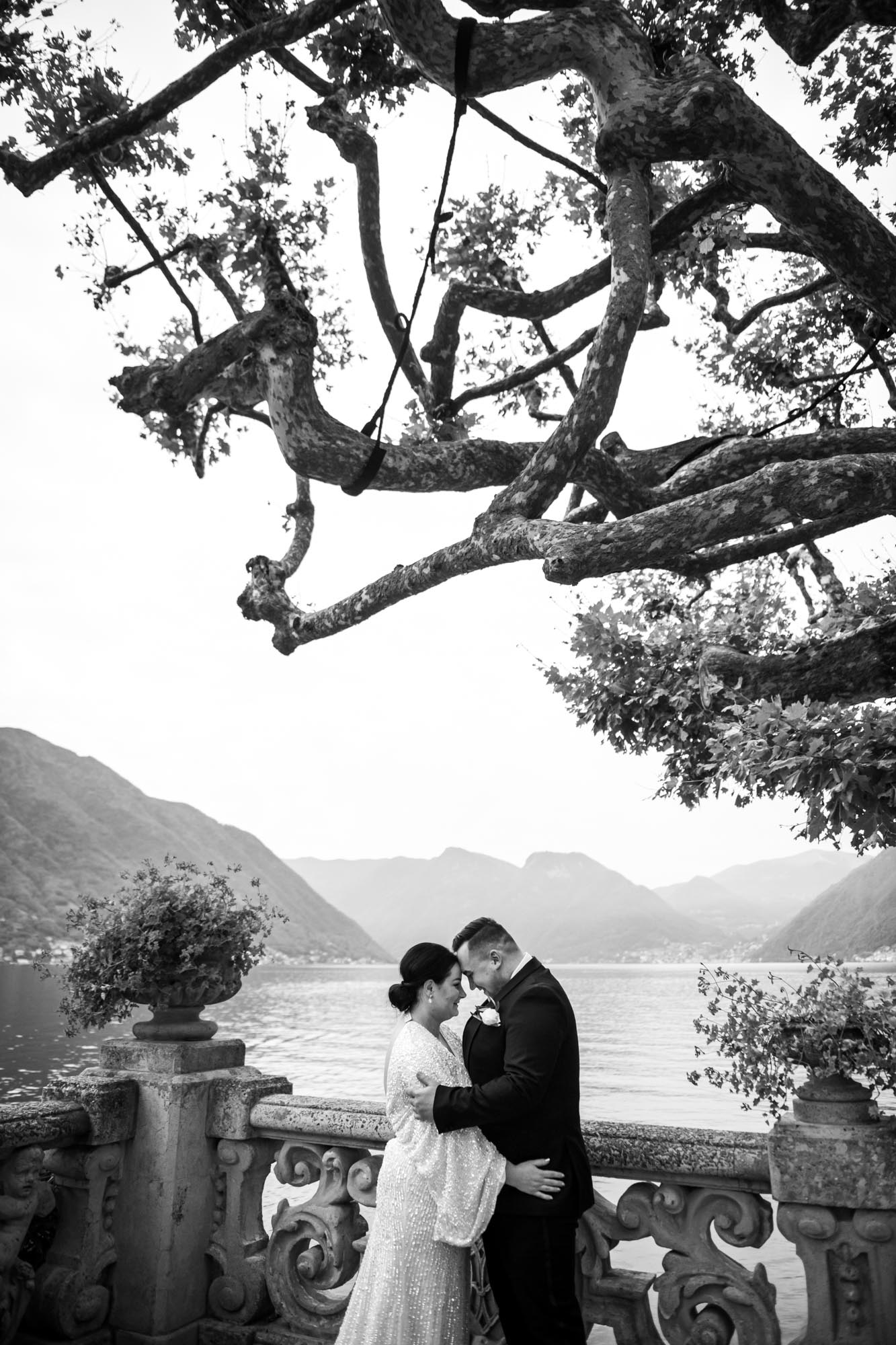 Elopement, photo shoot on Lake Como 27 fotografo matrimonio lagodicomo villadelbalbianello tremezzo 10