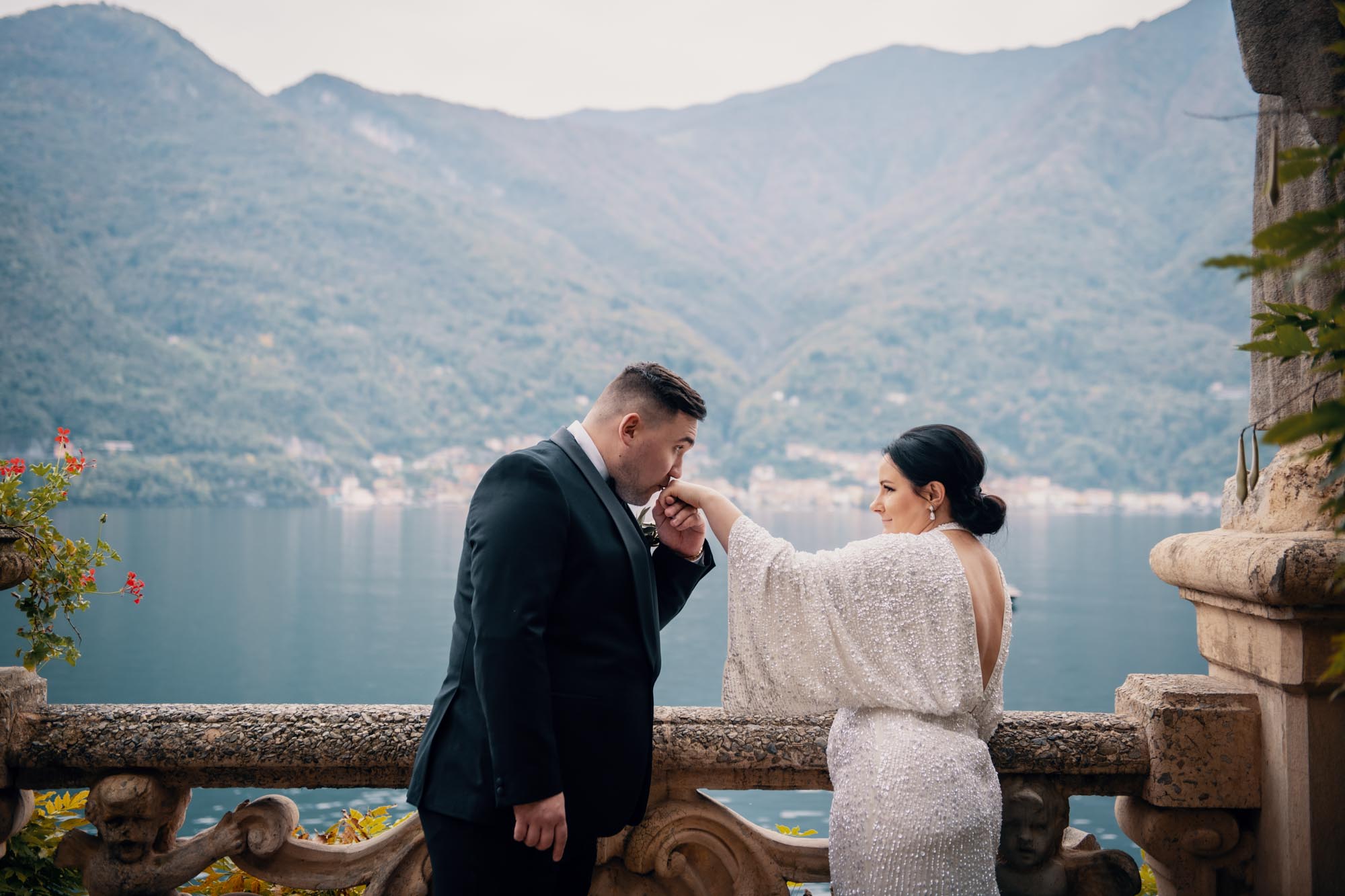 Elopement, photo shoot on Lake Como 35 fotografo matrimonio lagodicomo villadelbalbianello tremezzo 56
