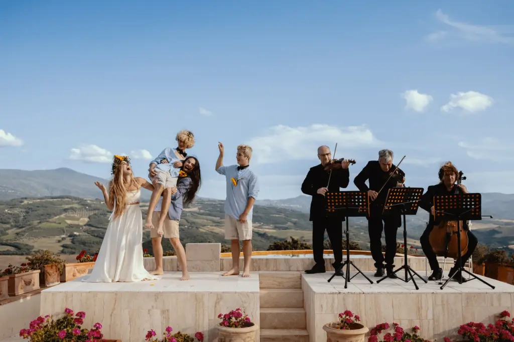 Elopement al Castello di Velona in Val d’Orcia 31 wedding photographer castello di velona elopement 131