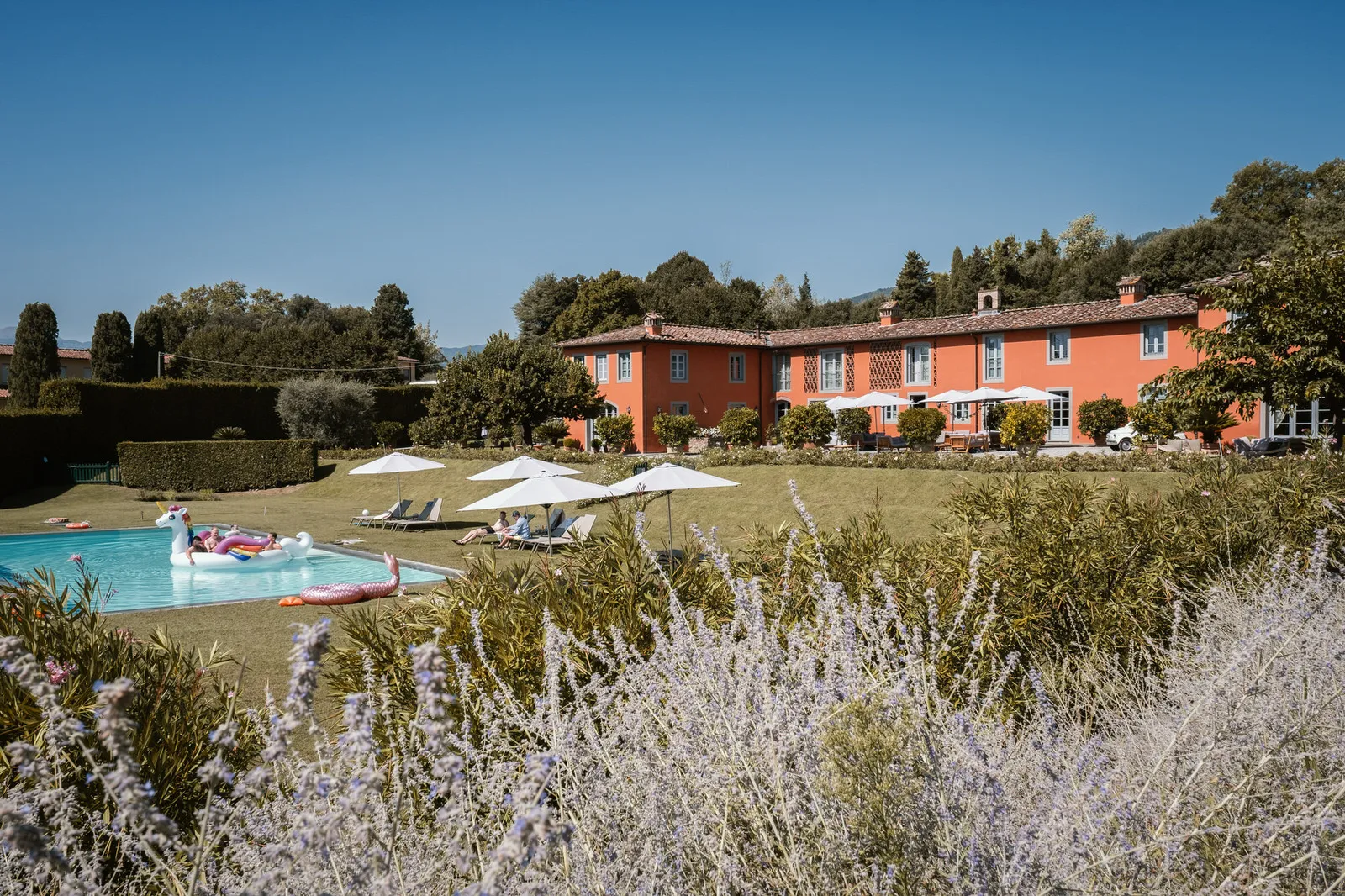 wedding in tuscany at villa grabau wedding photographer lucca Andrea Corridori 1