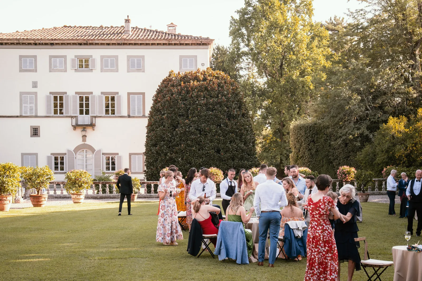 wedding in tuscany at villa grabau wedding photographer lucca Andrea Corridori 250