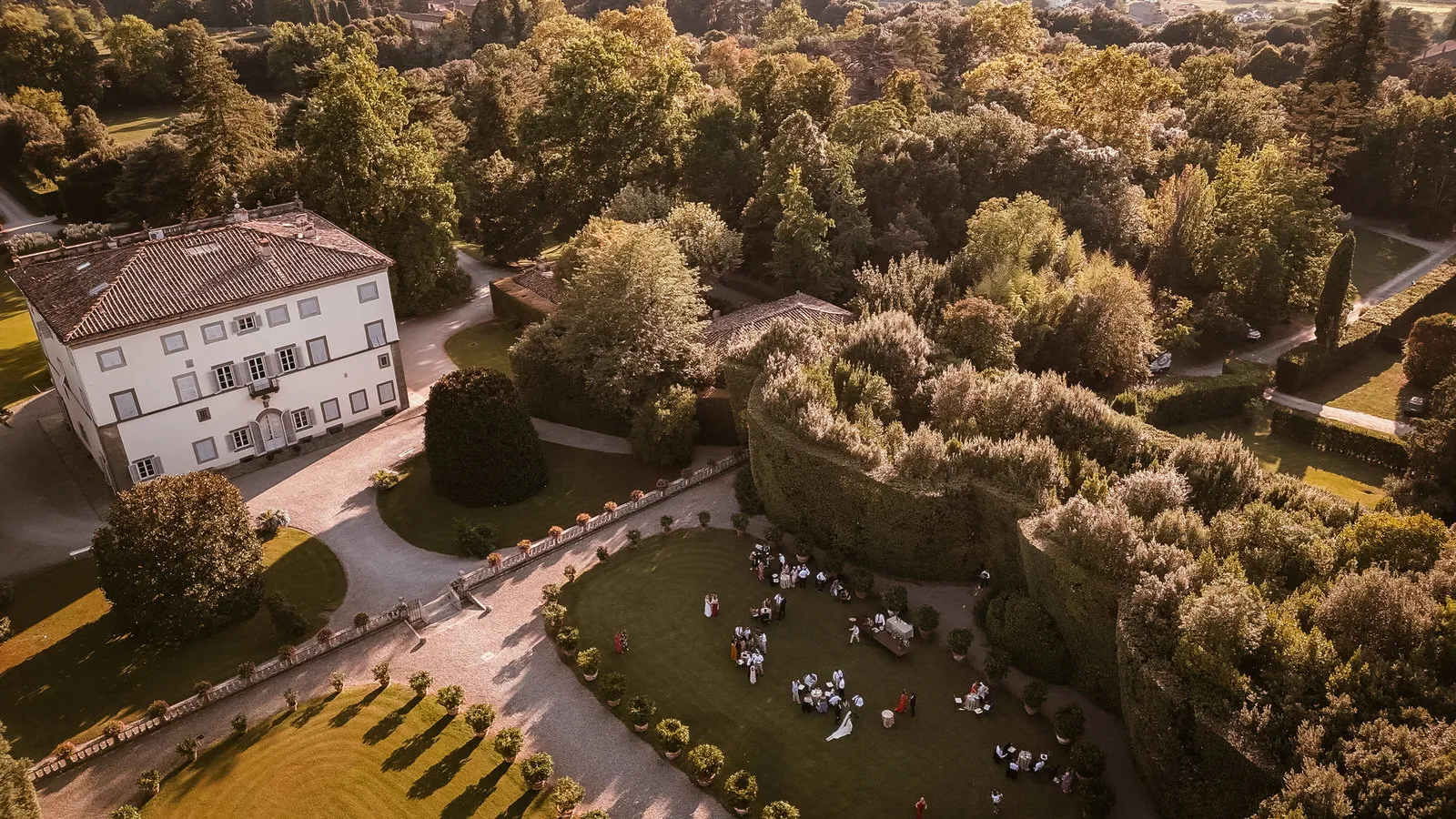 wedding in tuscany at villa grabau wedding photographer lucca Andrea Corridori 540