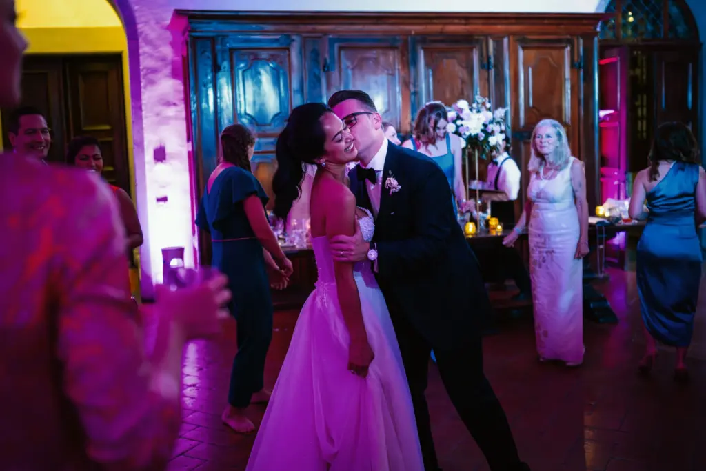 Candid Wedding Photography at Villa di Artimino: Joyce and Engin's Story 168 Candid wedding photography at Villa di Artimino Andrea Corridori 377