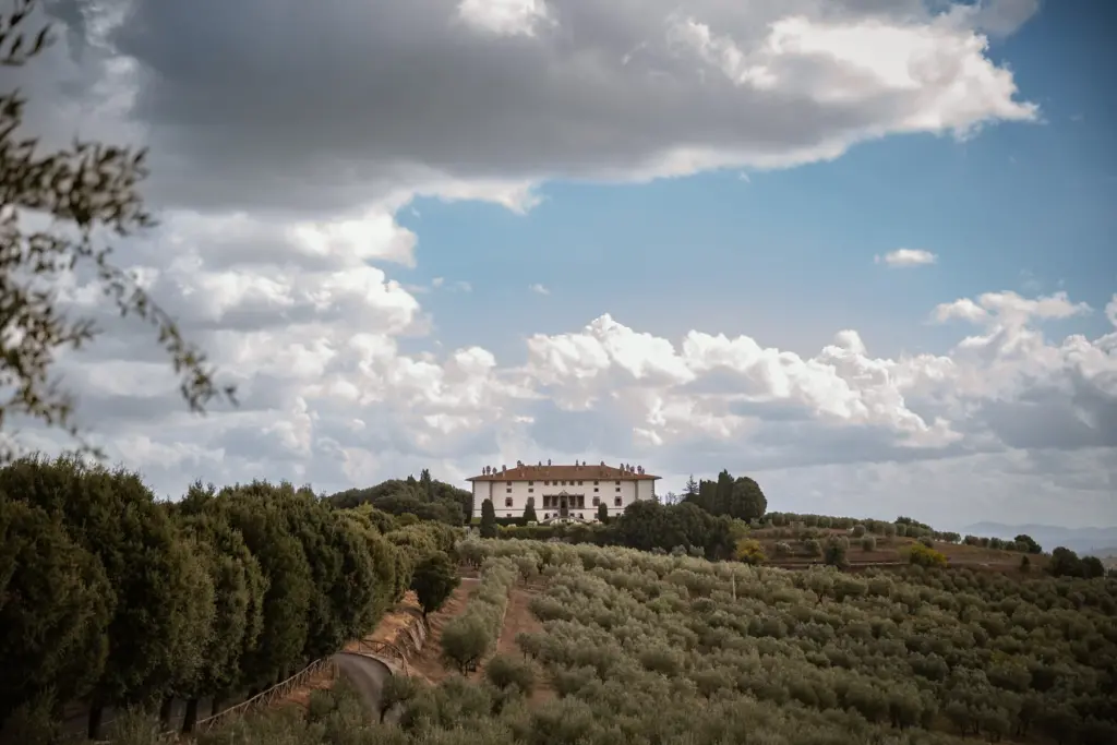 Candid Wedding Photography at Villa di Artimino: Joyce and Engin's Story 2 Candid wedding photography at Villa di Artimino Andrea Corridori 4