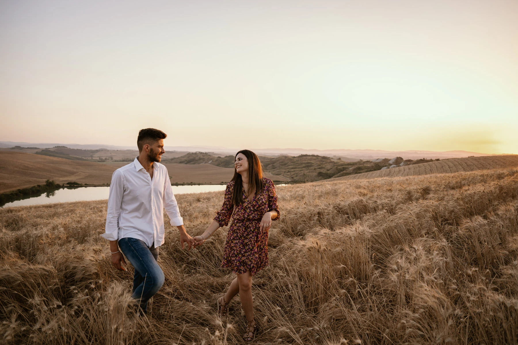 engagement in Val dOrcia Siena Andrea Corridori photographer 8110
