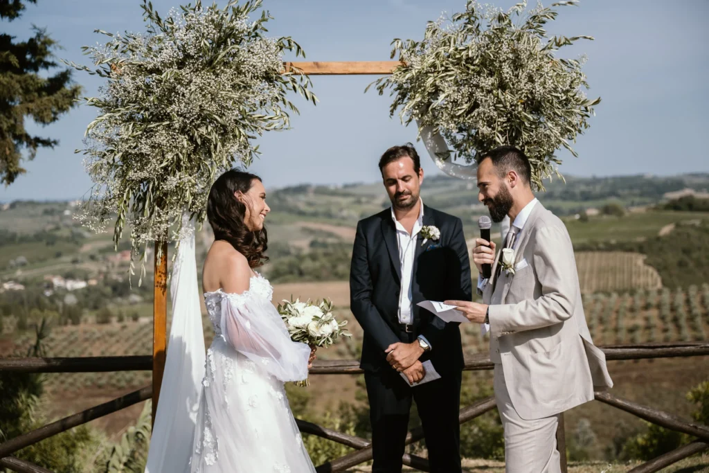 Wedding Photographer in Tuscany: Natasa e Michael's story 62 andrea corridori wedding photographer tuscany borgodivino 92