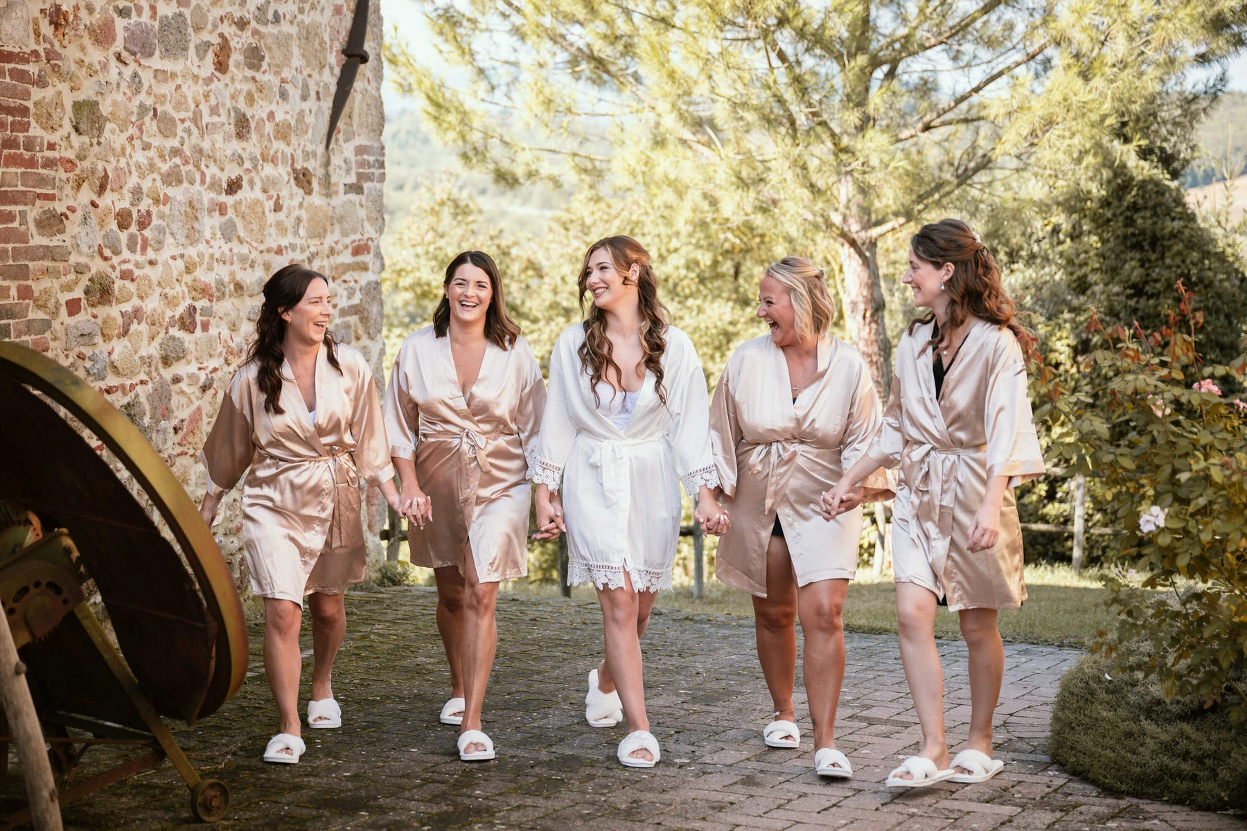 Wedding at San Galgano Abbey in Tuscany 27 andrea corridori wedding photographer tuscany san gimignano 4230
