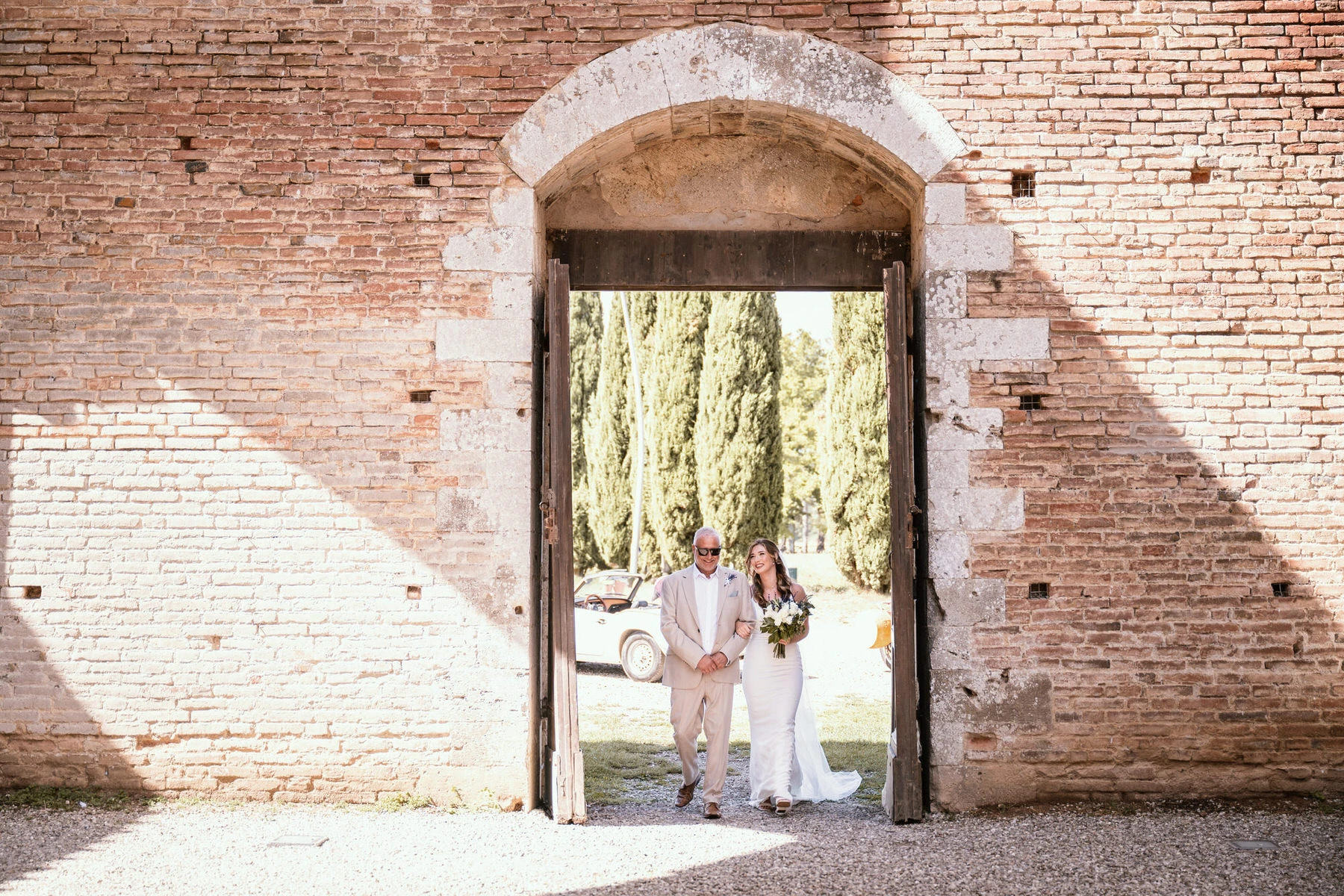 Wedding at San Galgano Abbey in Tuscany 42 andrea corridori wedding photographer tuscany san gimignano 4646