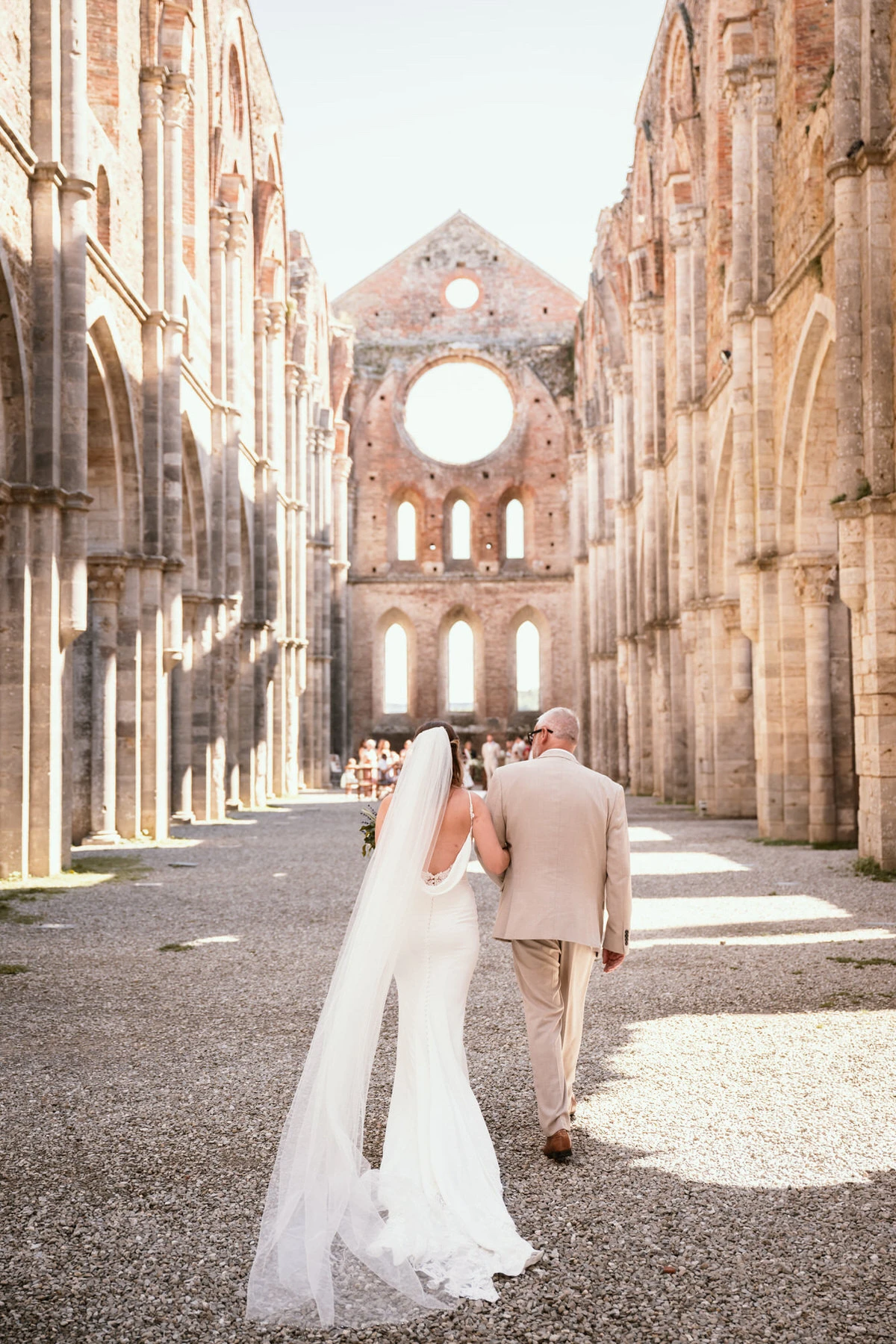 Wedding at San Galgano Abbey in Tuscany 43 Wedding photographer at San Galgano Abbey - Andrea Corridori