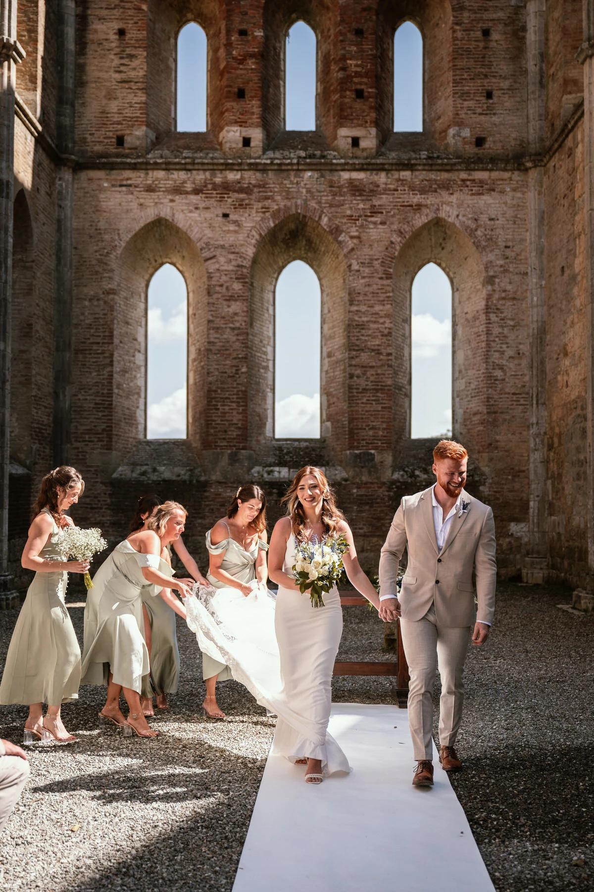 Wedding at San Galgano Abbey in Tuscany 68 andrea corridori wedding photographer tuscany san gimignano 5032