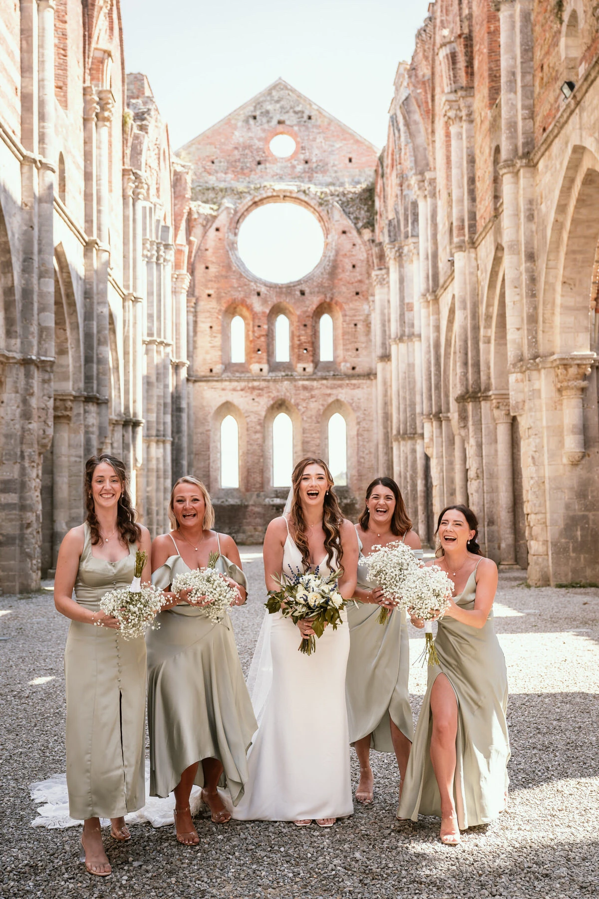 Wedding at San Galgano Abbey in Tuscany 74 Wedding photographer at San Galgano Abbey - Andrea Corridori