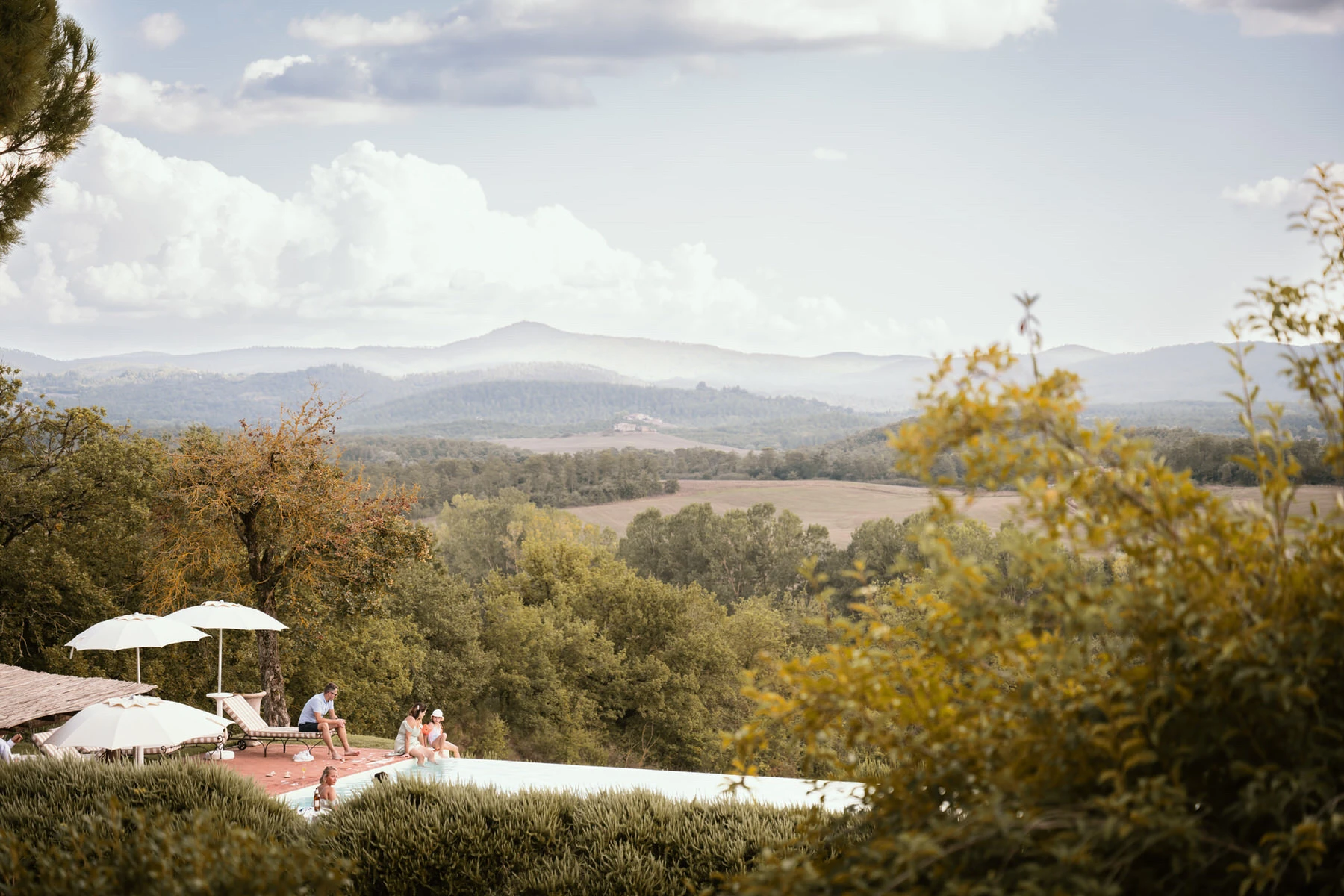 Wedding at San Galgano Abbey in Tuscany 95 andrea corridori wedding photographer tuscany san gimignano 5864