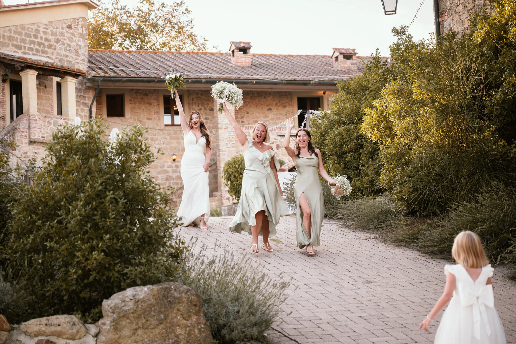 Wedding at San Galgano Abbey in Tuscany 125 andrea corridori wedding photographer tuscany san gimignano 6313