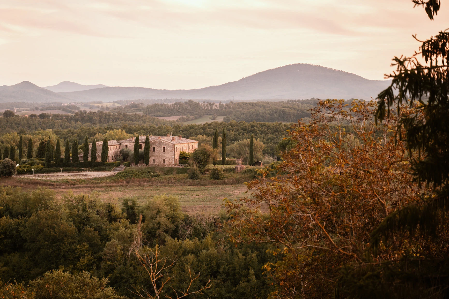 Wedding at San Galgano Abbey in Tuscany 136 andrea corridori wedding photographer tuscany san gimignano 6566 2