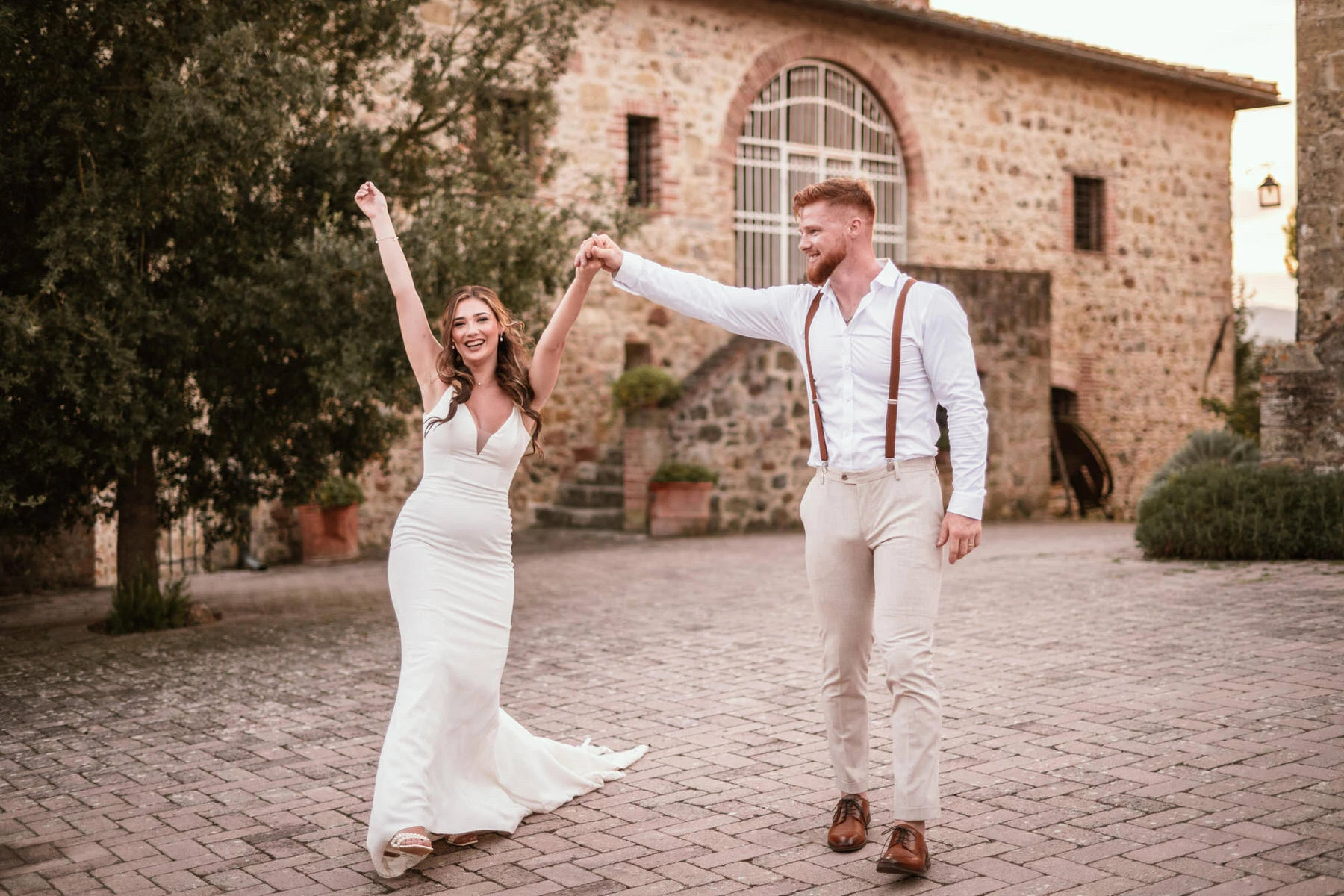 Wedding at San Galgano Abbey in Tuscany 146 andrea corridori wedding photographer tuscany san gimignano 6949