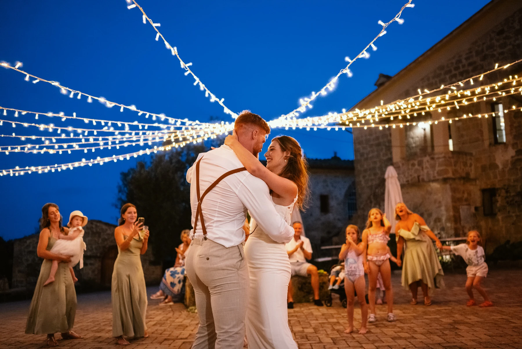 Wedding at San Galgano Abbey in Tuscany 159 Wedding photographer at San Galgano Abbey - Andrea Corridori
