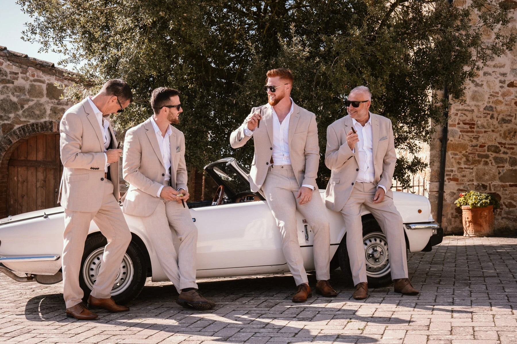 Wedding at San Galgano Abbey in Tuscany 22 andrea corridori wedding photographer tuscany san gimignano 80015