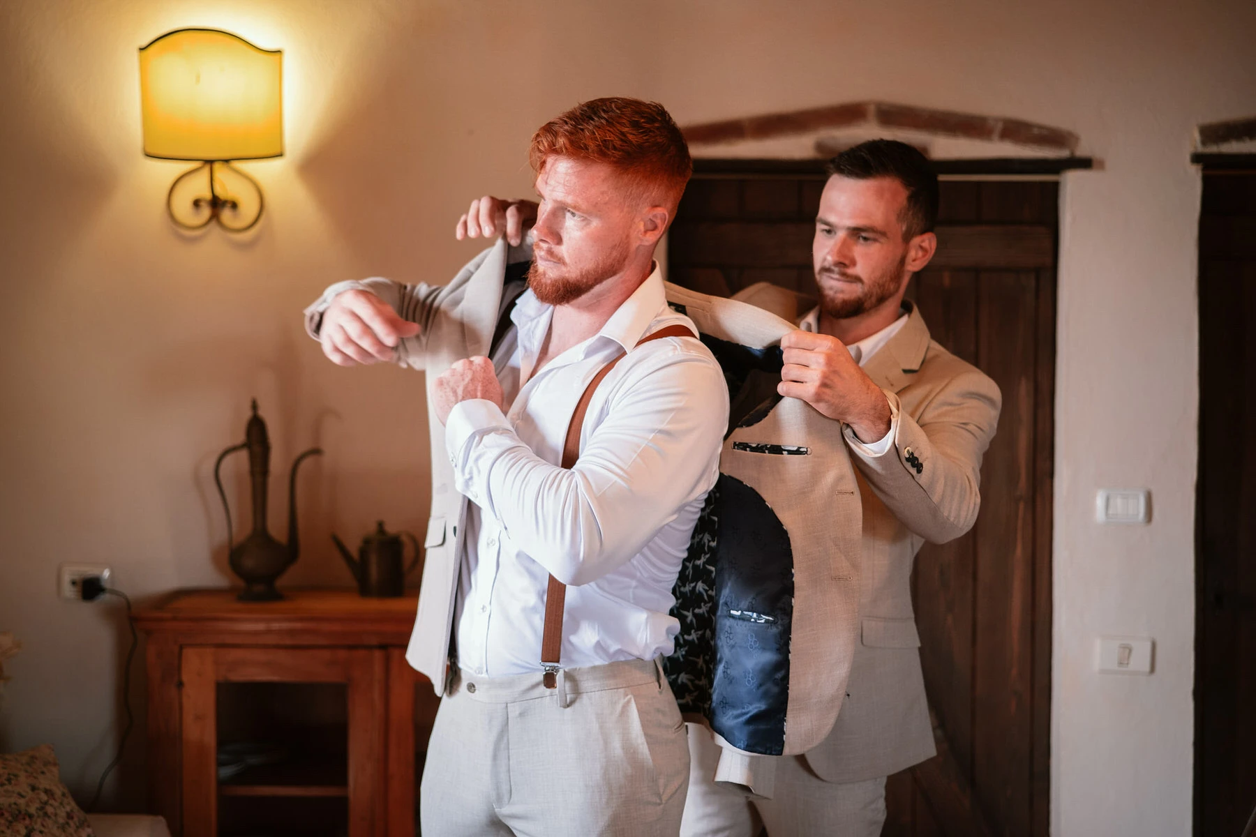 Wedding at San Galgano Abbey in Tuscany 18 andrea corridori wedding photographer tuscany san gimignano 8002