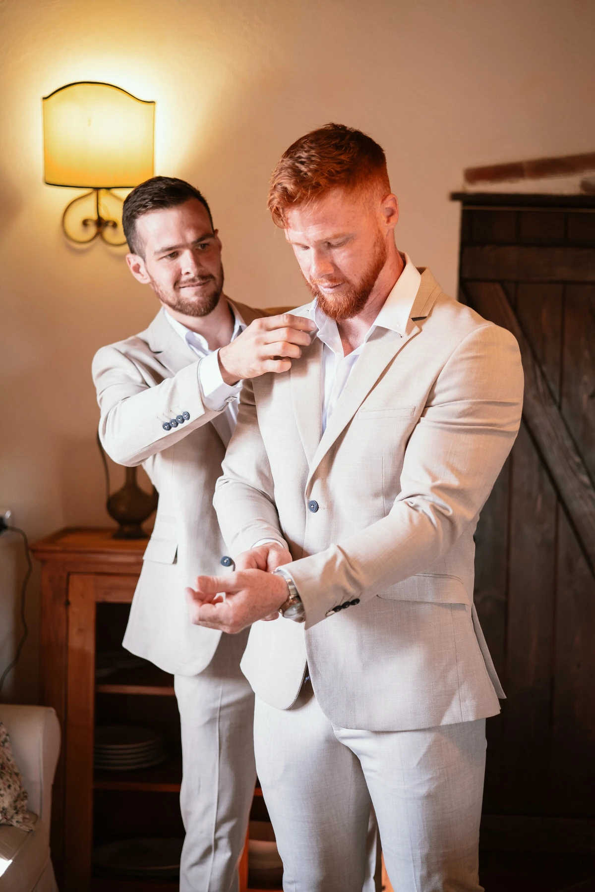 Wedding at San Galgano Abbey in Tuscany 19 andrea corridori wedding photographer tuscany san gimignano 8003