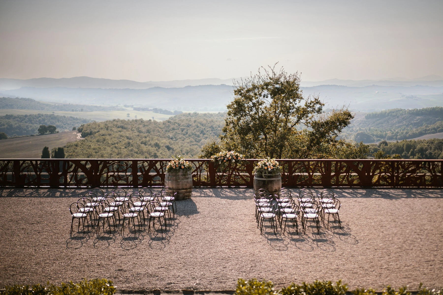 Wedding Photographer in Val d'Orcia: Sanni and Ilari’s Magical Day 69 wedding tuscany photographer valdorcia 134