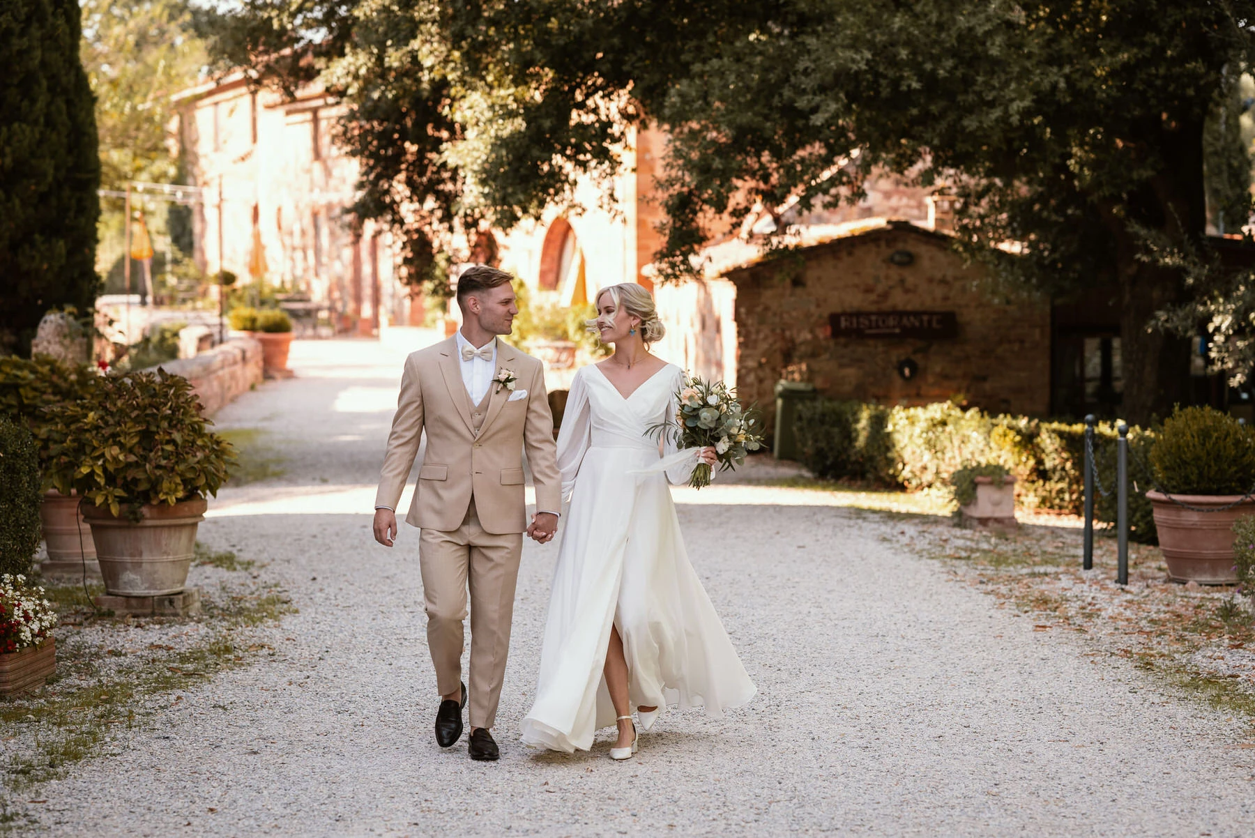 Wedding Photographer in Val d'Orcia: Sanni and Ilari’s Magical Day 72 wedding tuscany photographer valdorcia 136