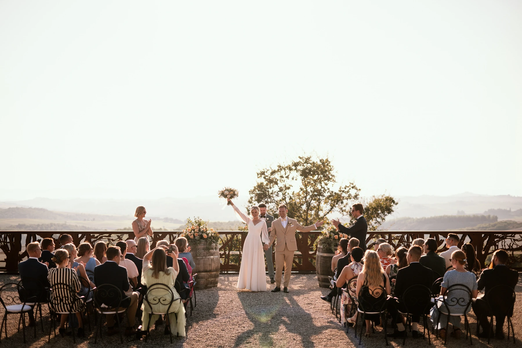 Wedding Photographer in Val d'Orcia: Sanni and Ilari’s Magical Day 106 wedding tuscany photographer valdorcia 259