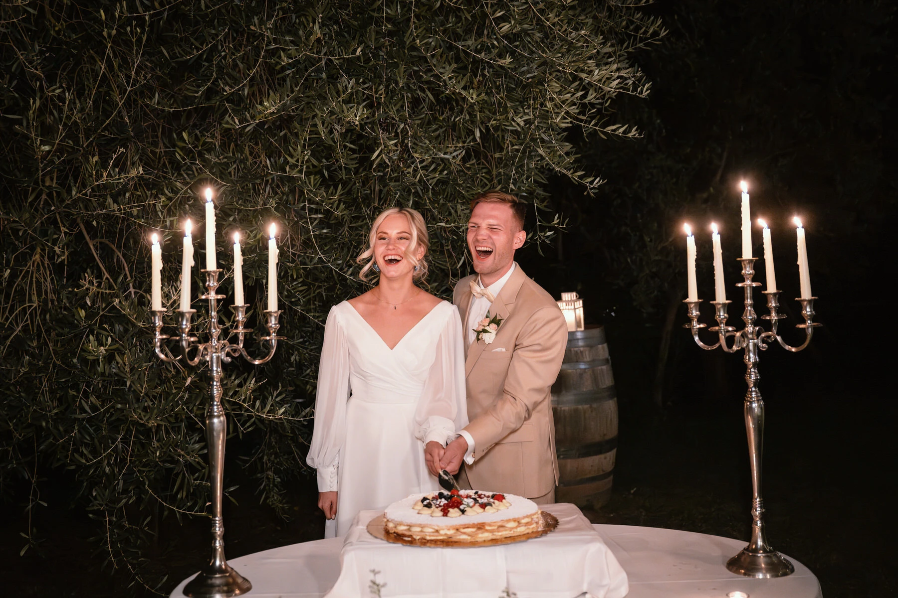 Wedding Photographer in Val d'Orcia: Sanni and Ilari’s Magical Day 178 wedding tuscany photographer valdorcia 618