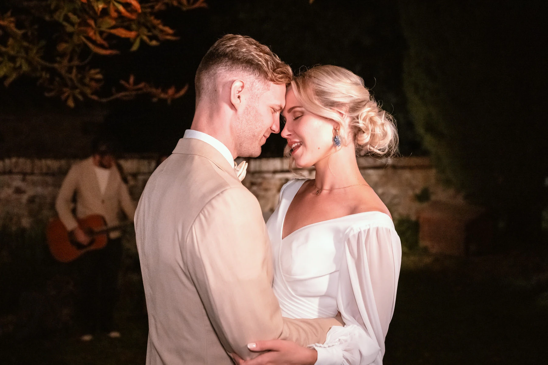 Wedding Photographer in Val d'Orcia: Sanni and Ilari’s Magical Day 191 wedding tuscany photographer valdorcia 635