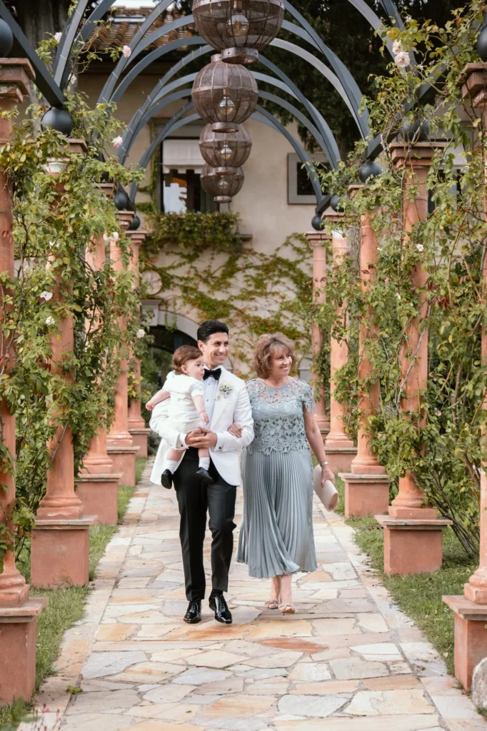 Candid Wedding Photography Tuscany Danielle and Ben at La Corbinaia FDOM5120