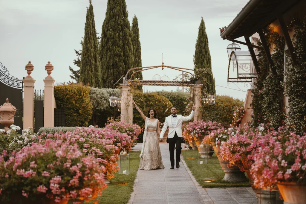 10A Vibrant Indian Wedding Celebration at Tenuta Corbinaia Tuscany Andrea Corridori Italian wedding Photographer