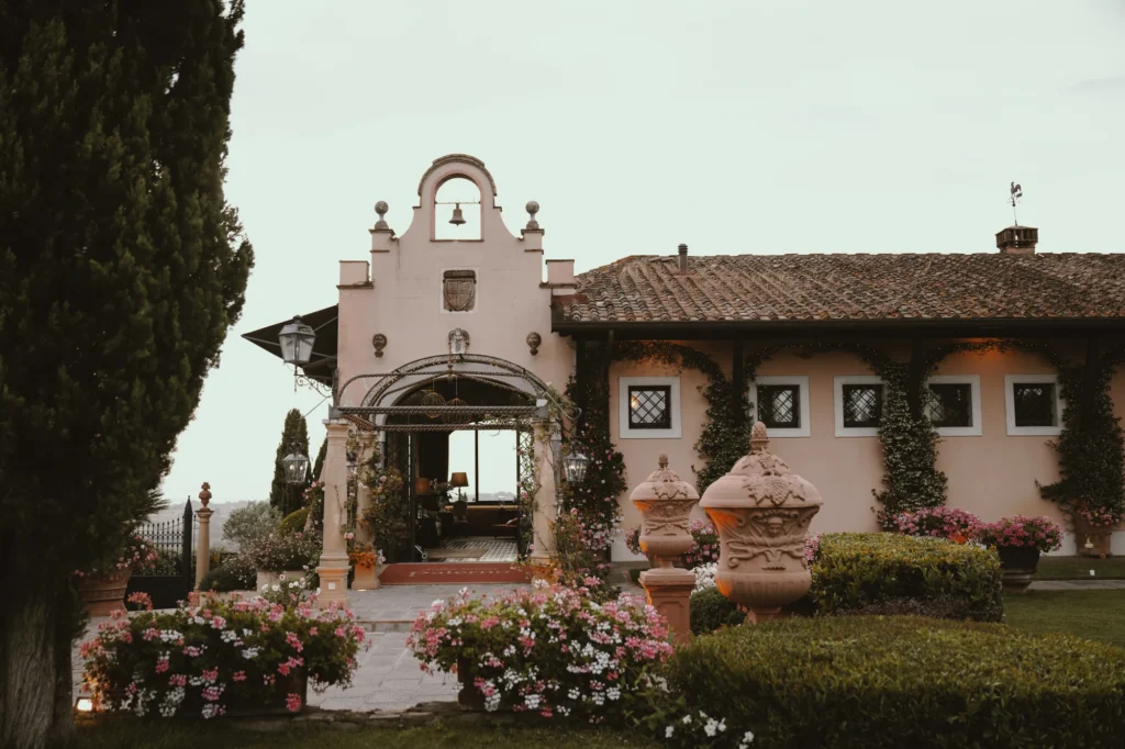 124A Vibrant Indian Wedding Celebration at Tenuta Corbinaia Tuscany Andrea Corridori Italian wedding Photographer