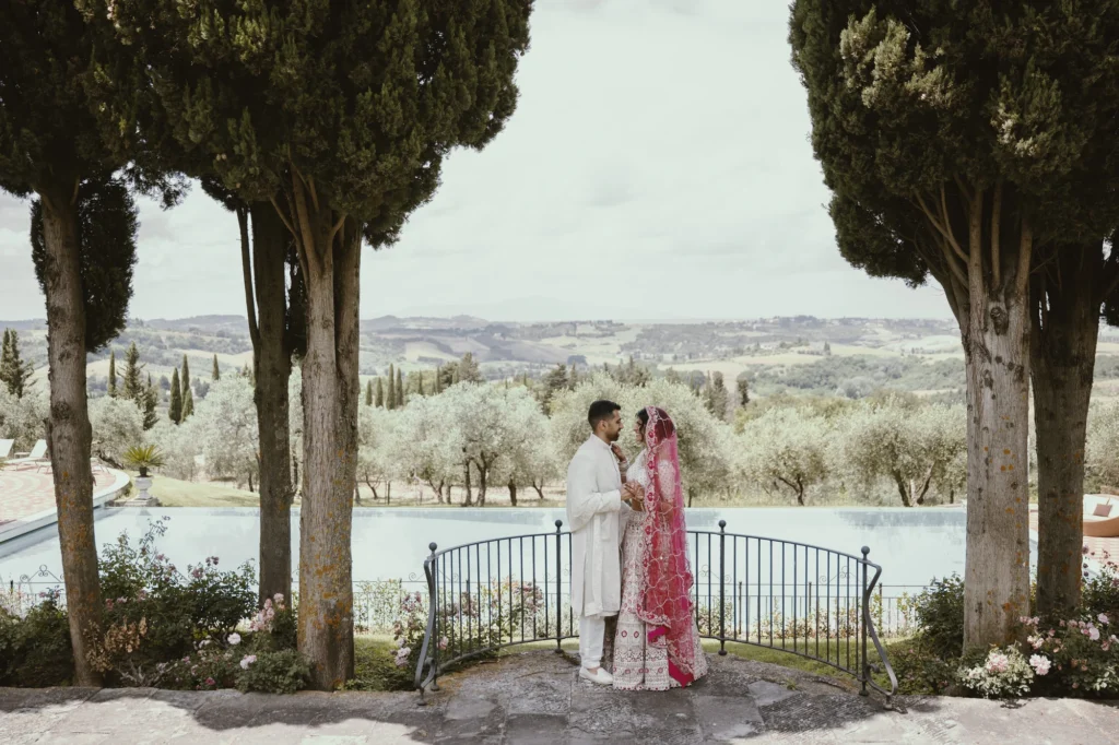 59A Vibrant Indian Wedding Celebration at Tenuta Corbinaia Tuscany Andrea Corridori Italian wedding Photographer