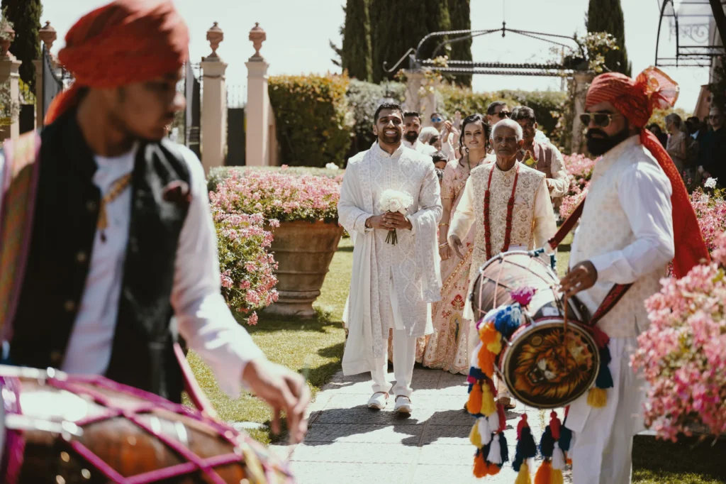 75A Vibrant Indian Wedding Celebration at Tenuta Corbinaia Tuscany Andrea Corridori Italian wedding Photographer