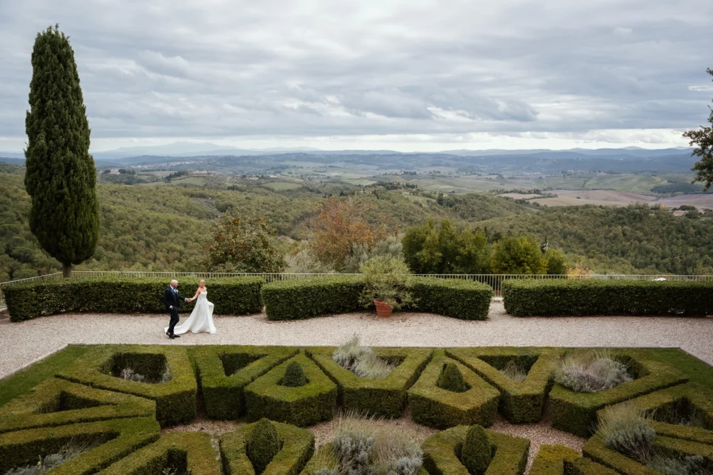 Wedding at Castello La Leccia in Tuscany Andrea Corridori Wedding Photographer 158